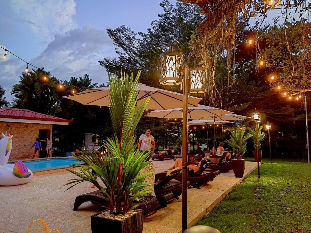 Hotel Los Higuerones Paso Canoas エクステリア 写真