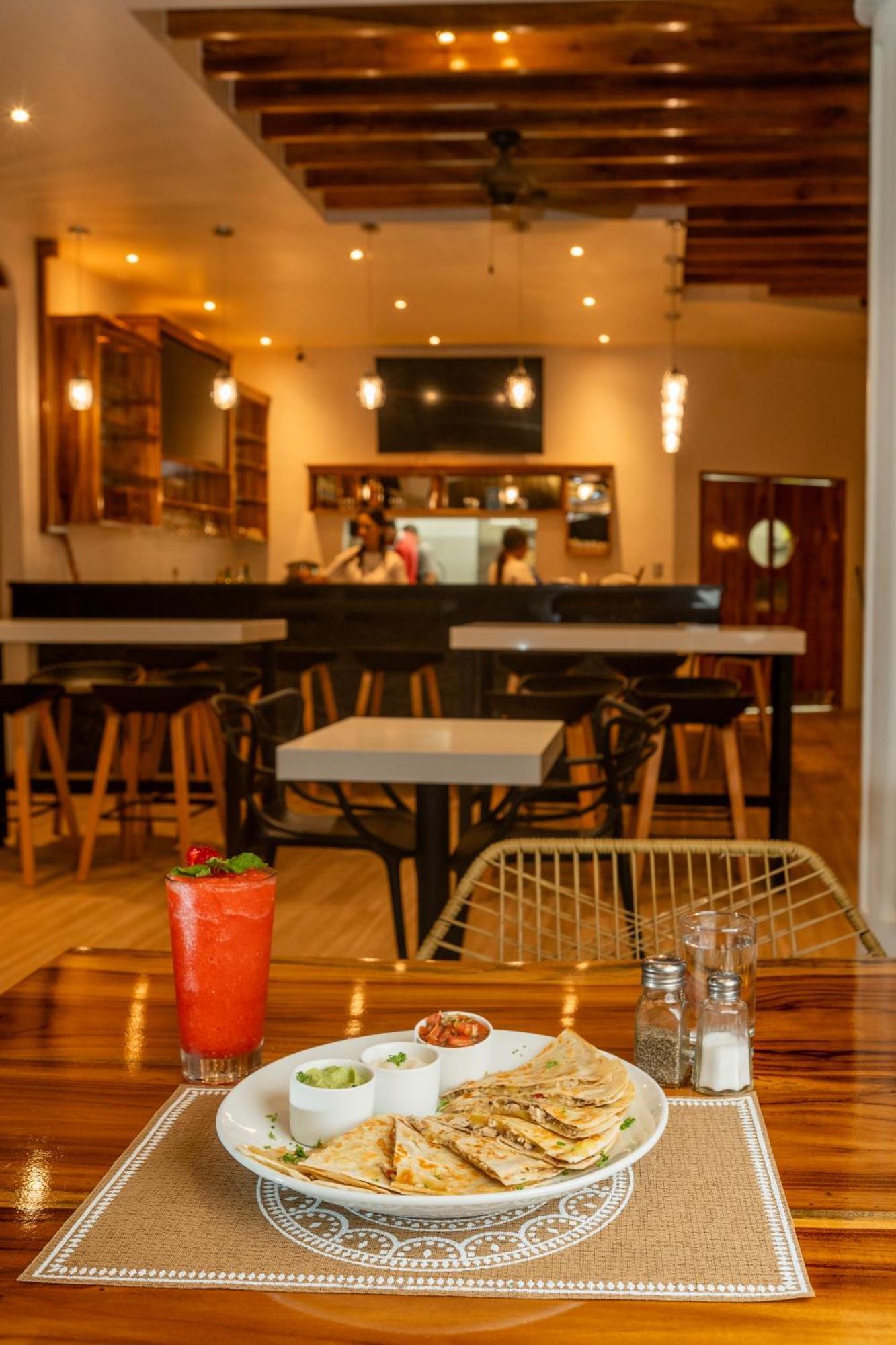 Hotel Los Higuerones Paso Canoas エクステリア 写真
