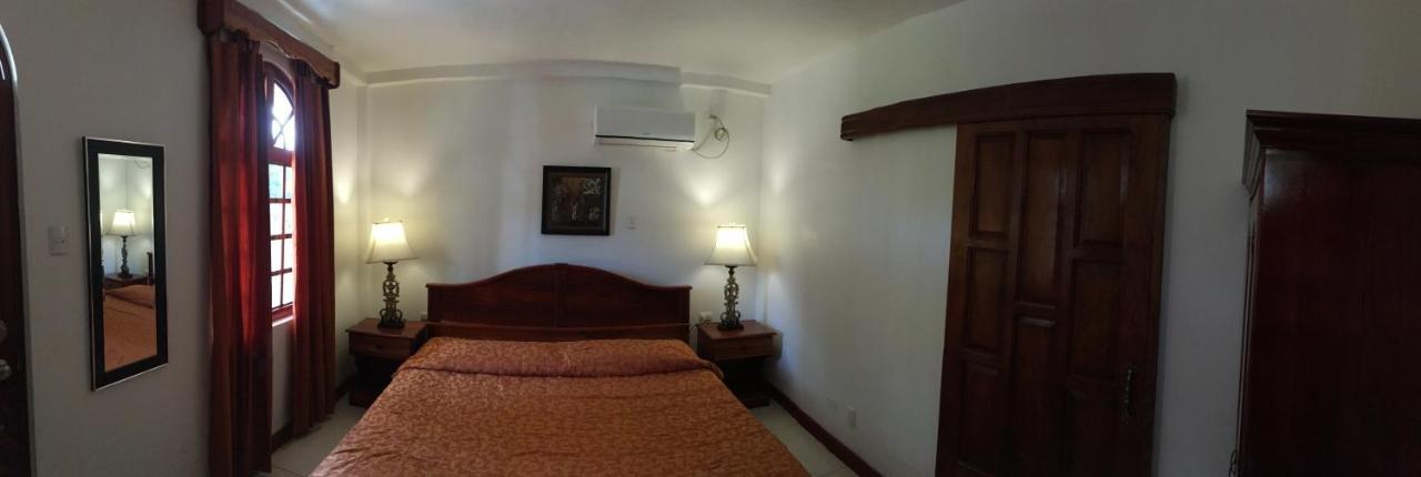 Hotel Los Higuerones Paso Canoas エクステリア 写真